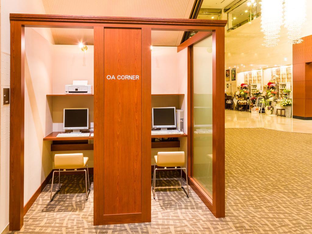 The Crown Palais New Hankyu Kochi Extérieur photo