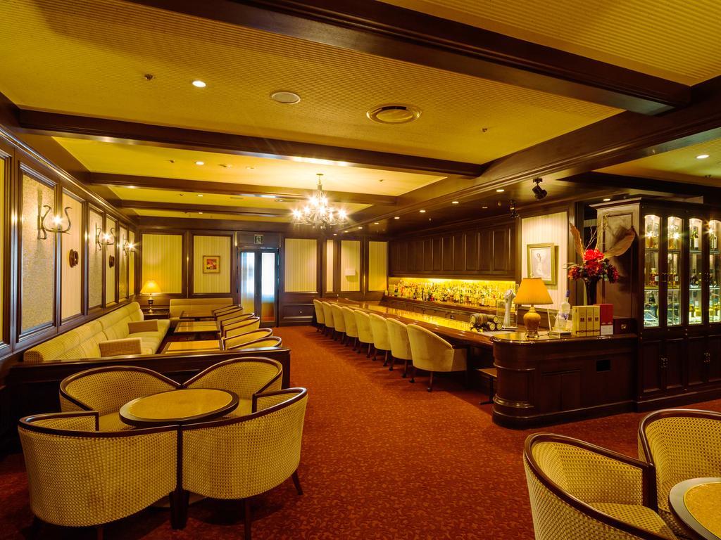 The Crown Palais New Hankyu Kochi Extérieur photo